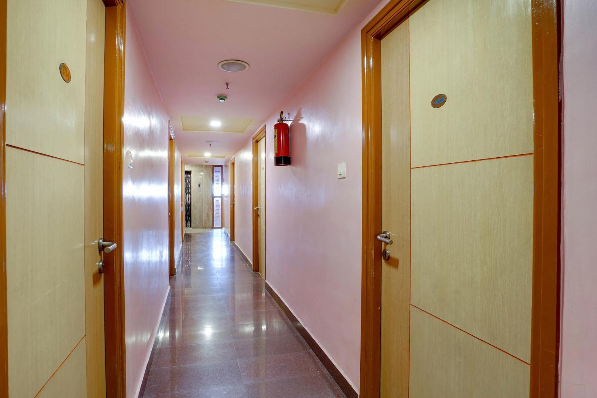 Hotel O Shanta Residency Lodge Sururnagar Ngoại thất bức ảnh