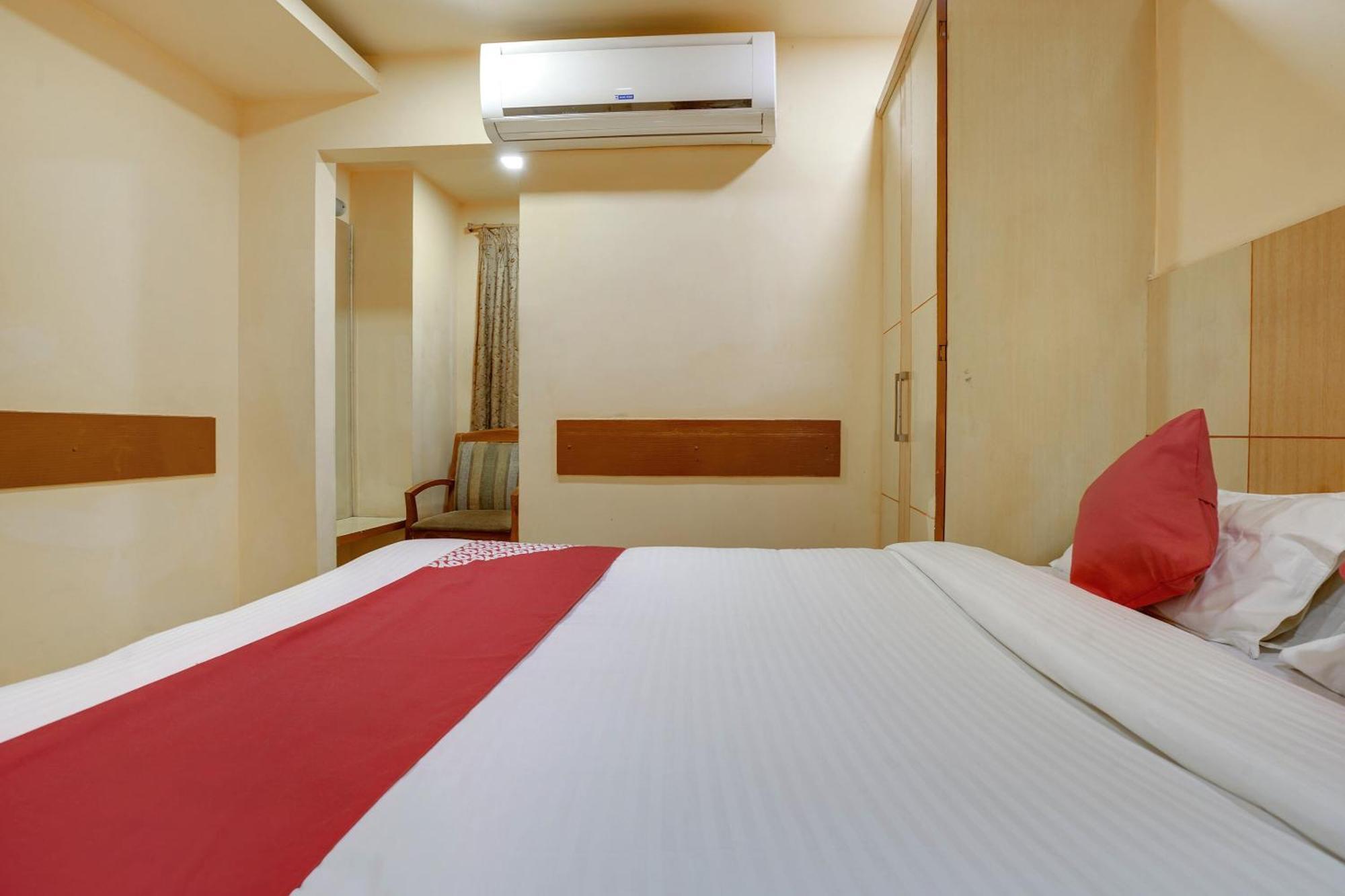 Hotel O Shanta Residency Lodge Sururnagar Ngoại thất bức ảnh