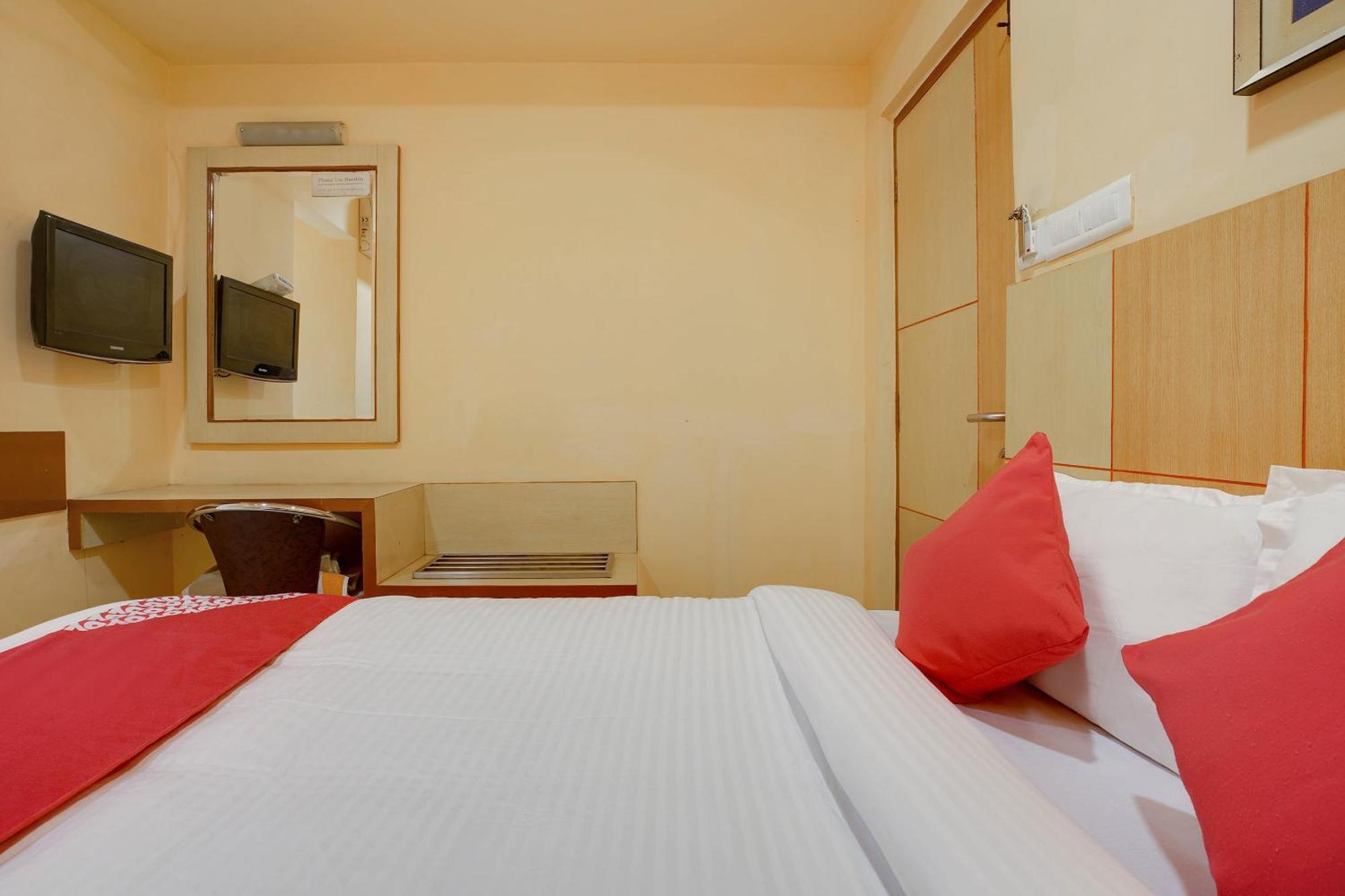 Hotel O Shanta Residency Lodge Sururnagar Ngoại thất bức ảnh